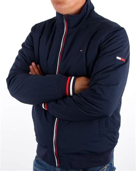 Tommy Hilfiger jackor .